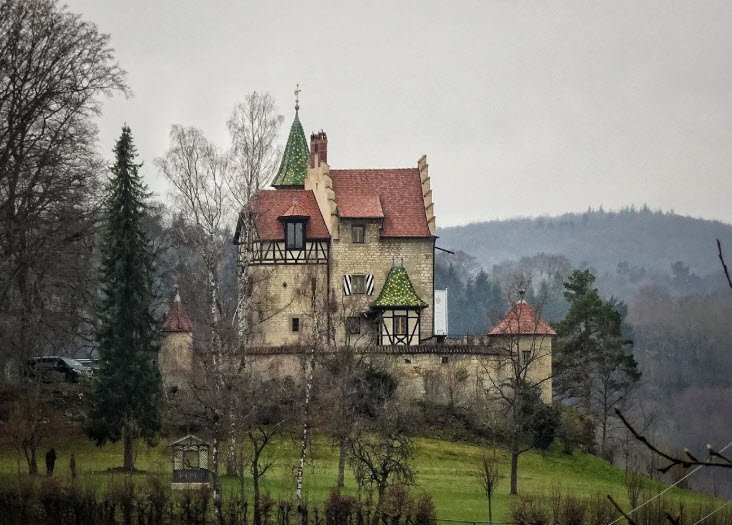 Schloss Uhenfels, Germany